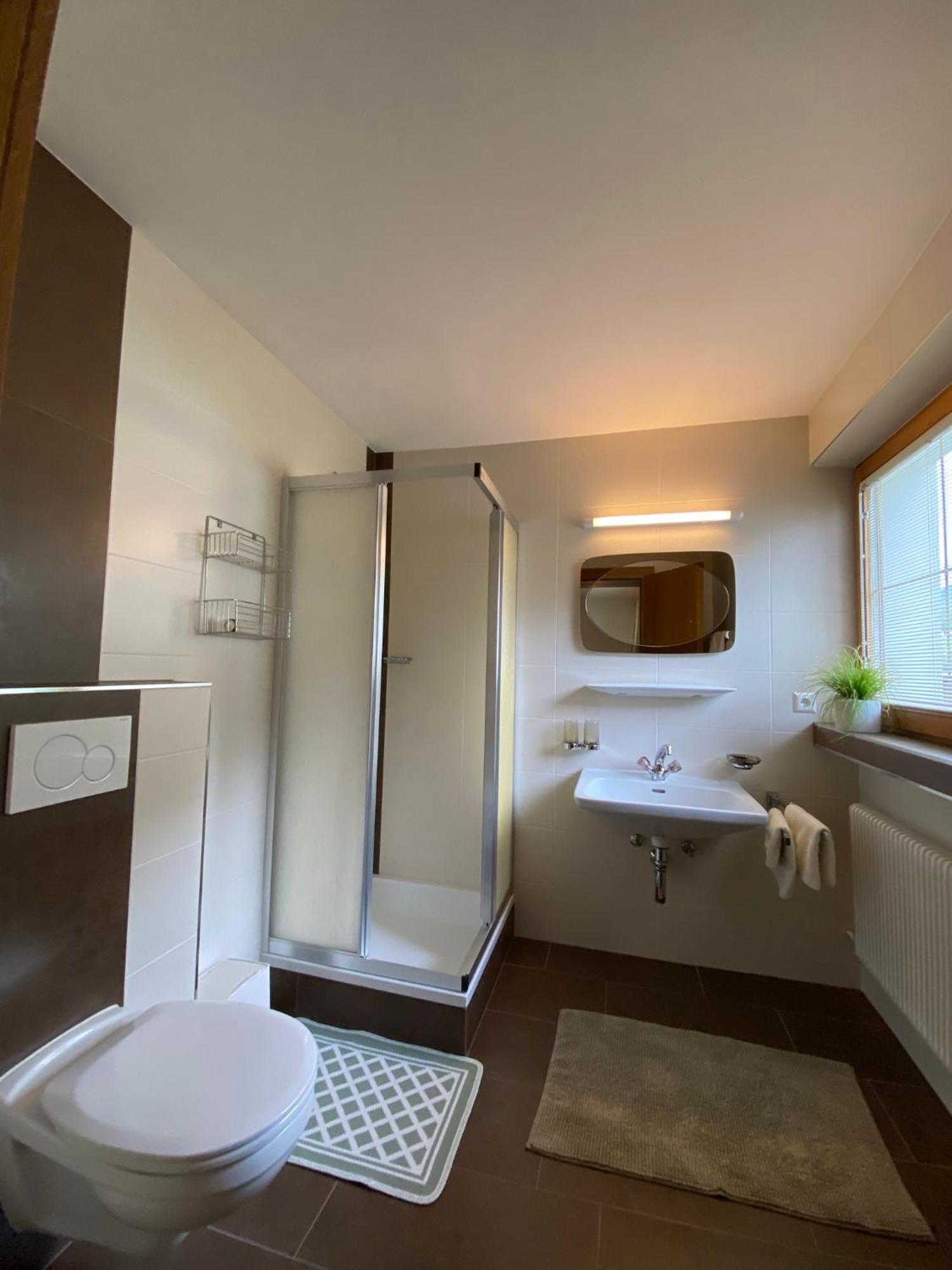 Aparts Handle Und Haus Bergblick Apartment พฟุนด์ส ภายนอก รูปภาพ